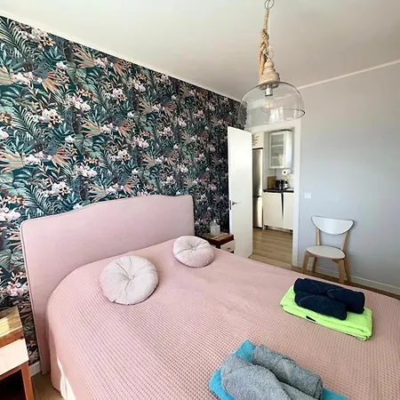 Mariposa Apartment *